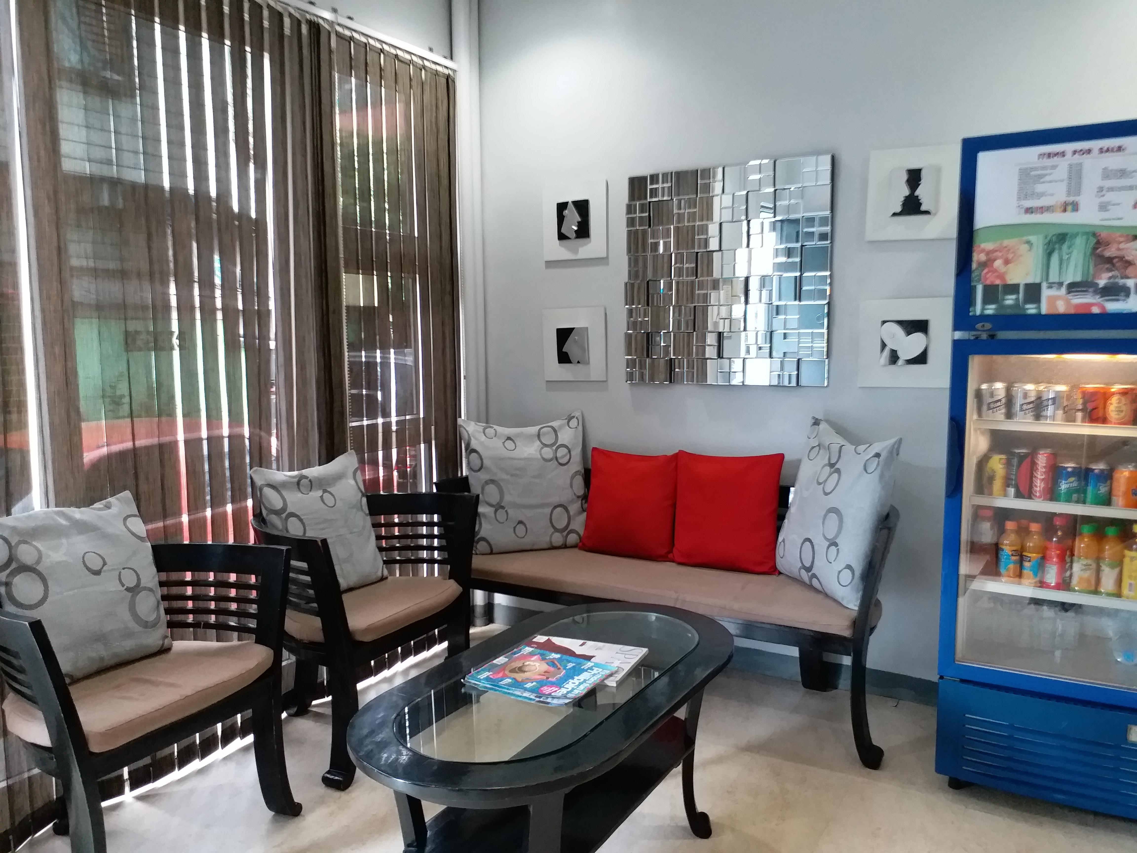 Leesons Residences Манила Екстериор снимка