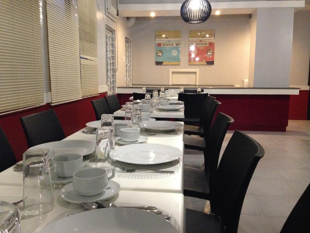 Leesons Residences Манила Екстериор снимка
